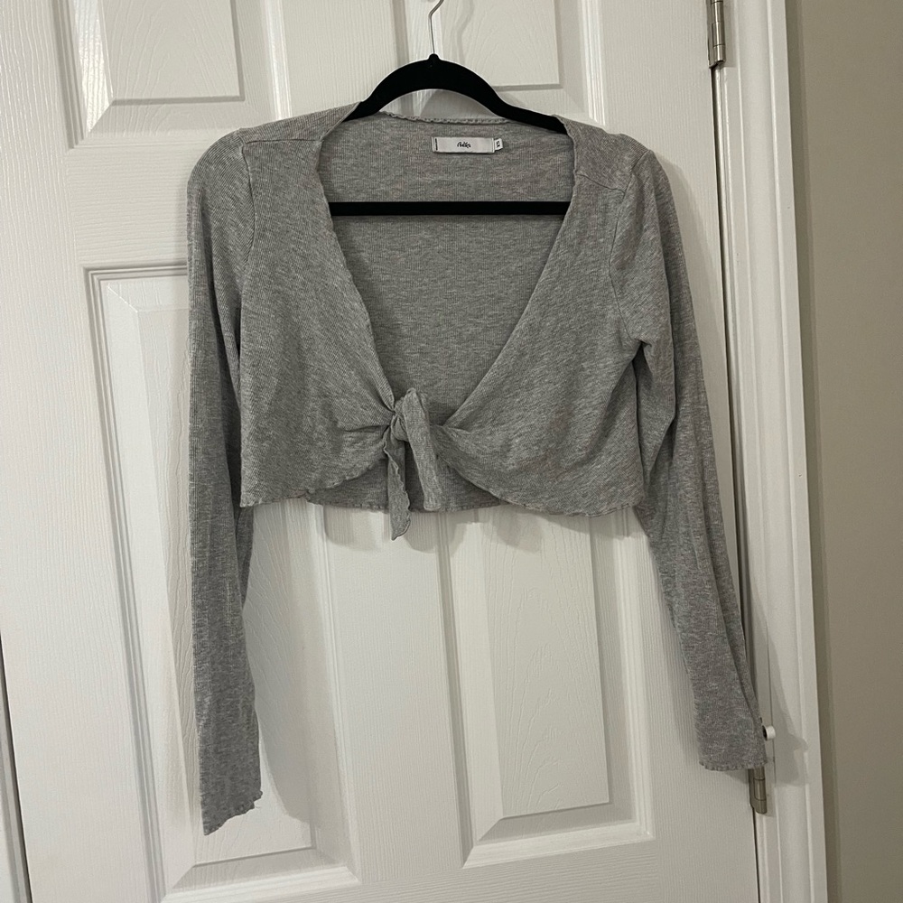 Gray Long Sleeve Ribbed crop top tie front